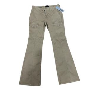 🆕 White House Black Market High Rise Pret Cargo Skinny Flare
Jeans Size 6P